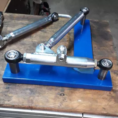 Développement - Fabrication triangle train avant sur mesure